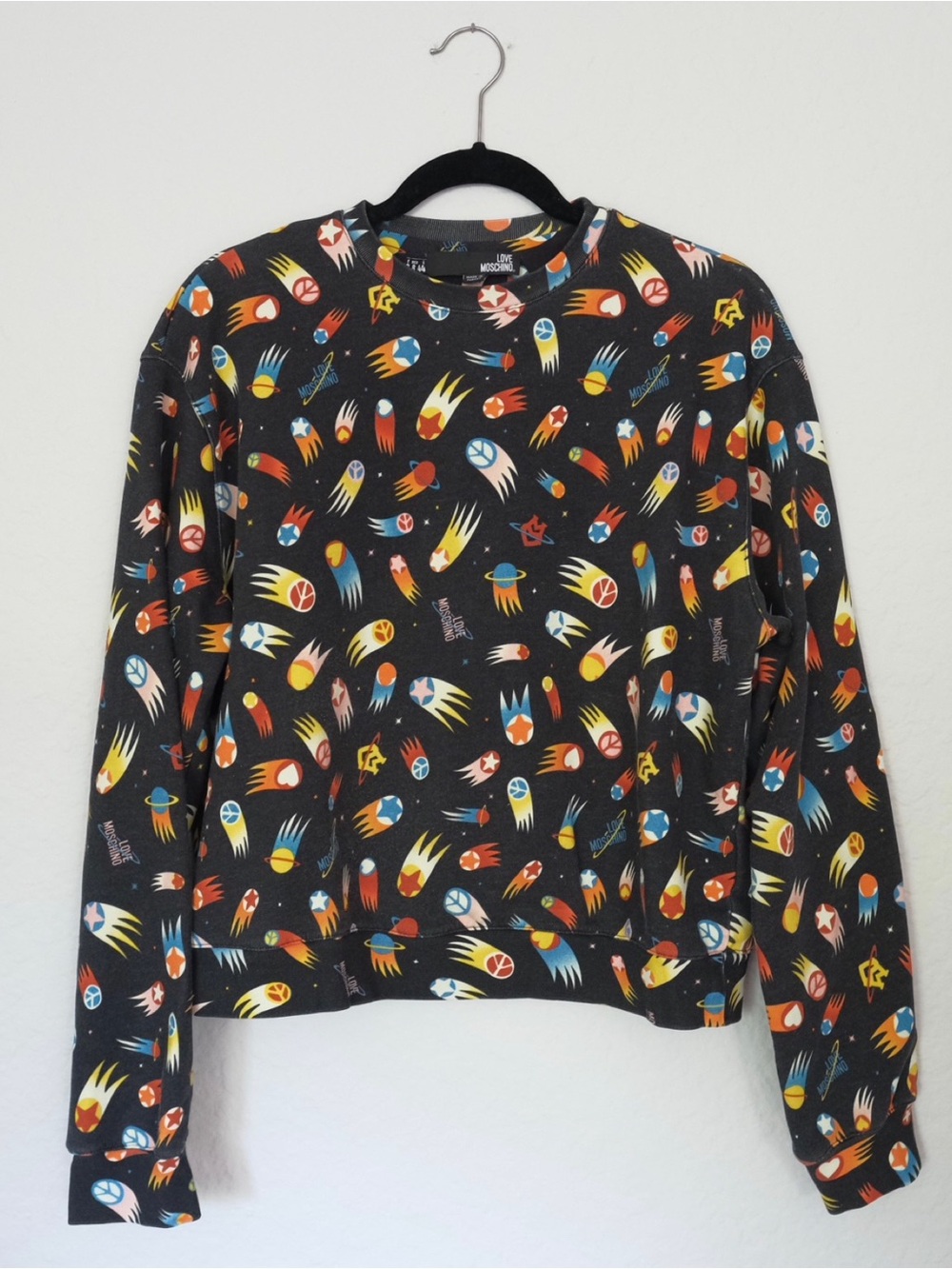 Love Moschino Comet AOP Pullover Sweatshirt Size 8 Multicolor Heart Peace Star
